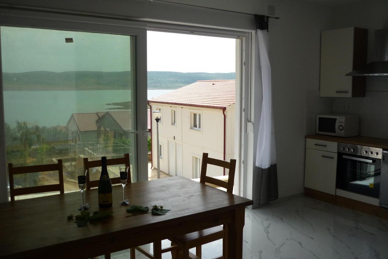 Apartment Seline 8 nur 200 m bis zum Strand Exterior foto